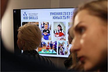 14 января 2022 года в Галерее Док Арт открылась выставка известного фотохудожника Евгения Когана-Липского