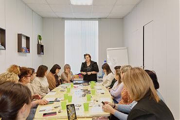 15.11.2025 для делегации из Курска состоялись два мастер-класса, посвященные традиционным ремеслам!